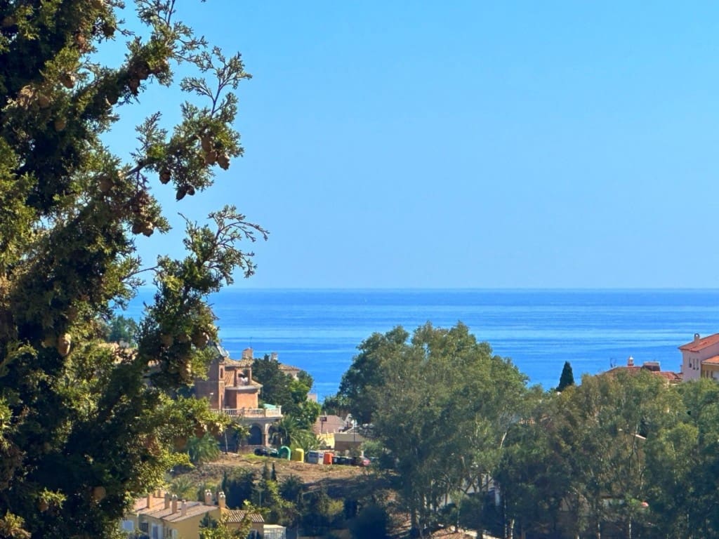 5 soveværelse Byhus til salg i Malaga by med swimmingpool garage - € 1.098.000 (Ref: 8458476)