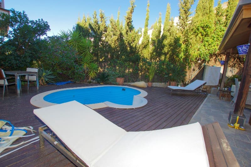 5 soveværelse Byhus til salg i Malaga by med swimmingpool garage - € 1.098.000 (Ref: 8458476)