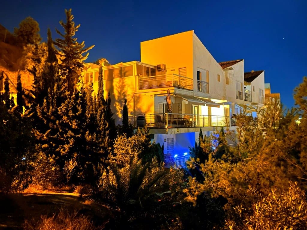 5 soveværelse Byhus til salg i Malaga by med swimmingpool garage - € 1.098.000 (Ref: 8458476)