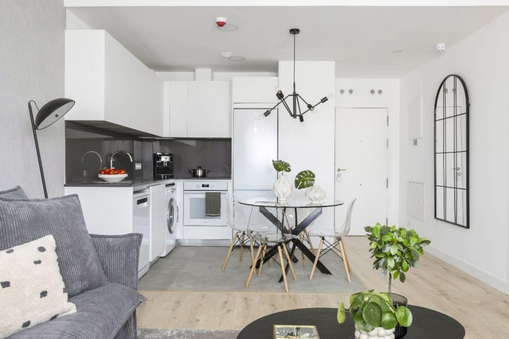 1 sypialnia Apartament na sprzedaż w Miasto Malaga z basenem - 246 000 € (Ref: 8568008)