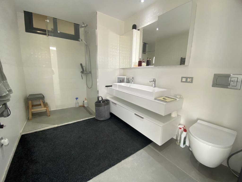 Chalet de 4 habitaciones en La Cala de Mijas en venta con piscina garaje - 1.300.000 € (Ref: 8577560)