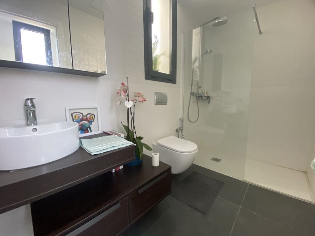 Chalet de 4 habitaciones en La Cala de Mijas en venta con piscina garaje - 1.300.000 € (Ref: 8577560)