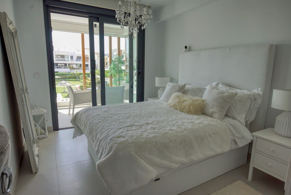 2 soveværelse Lejlighed til salg i Estepona med swimmingpool garage - € 500.000 (Ref: 8577575)