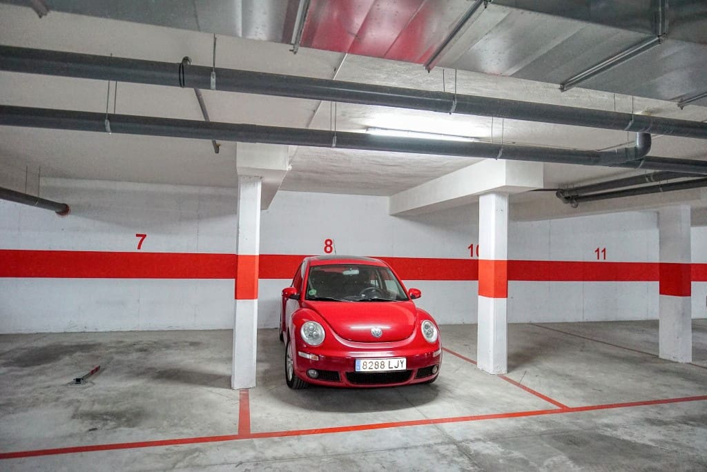 2 soveværelse Lejlighed til salg i Estepona med swimmingpool garage - € 500.000 (Ref: 8577575)