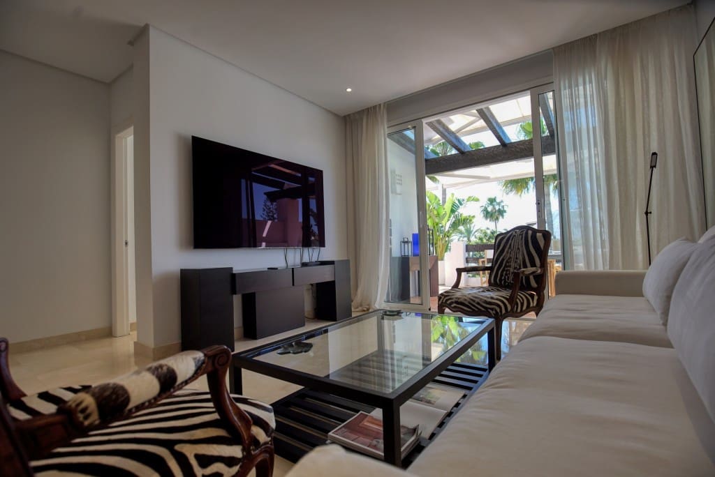 2 quarto Penthouse para venda em Estepona - 996 000 € (Ref: 8577576)