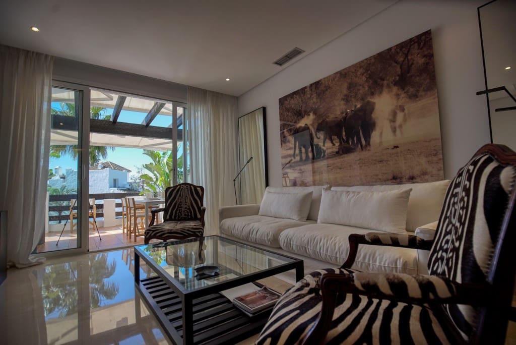 2 quarto Penthouse para venda em Estepona - 996 000 € (Ref: 8577576)