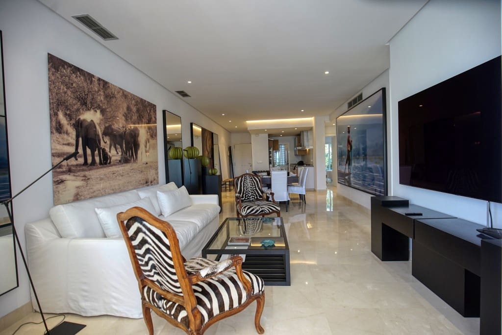 2 quarto Penthouse para venda em Estepona - 996 000 € (Ref: 8577576)