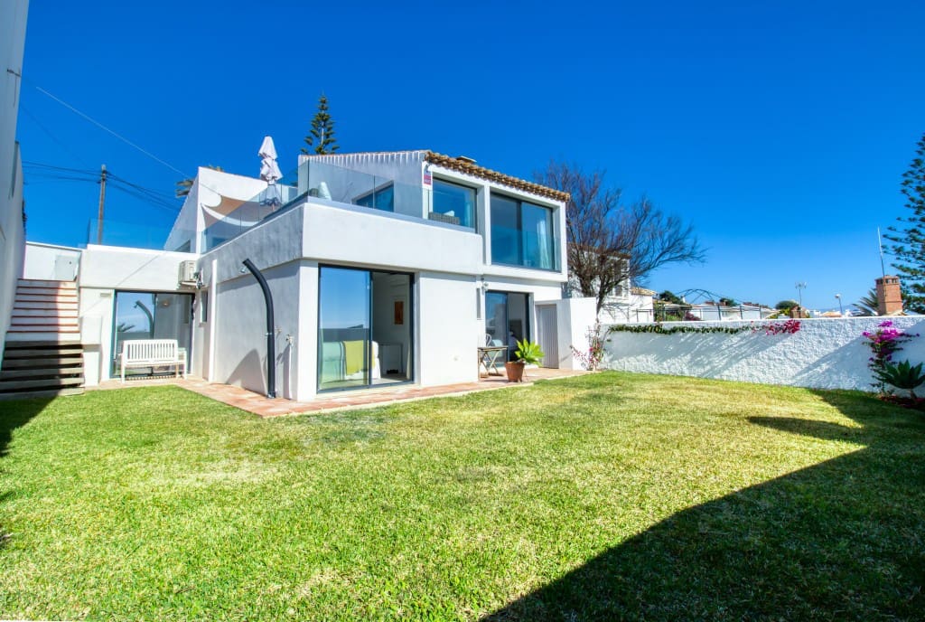 3 camera da letto Villa in vendita in Bahia Dorada con piscina - 1.350.000 € (Rif: 8577582)