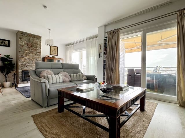 5 soveværelse Byhus til salg i Málaga by med swimmingpool garage - € 1.099.000 (Ref: 8584167)