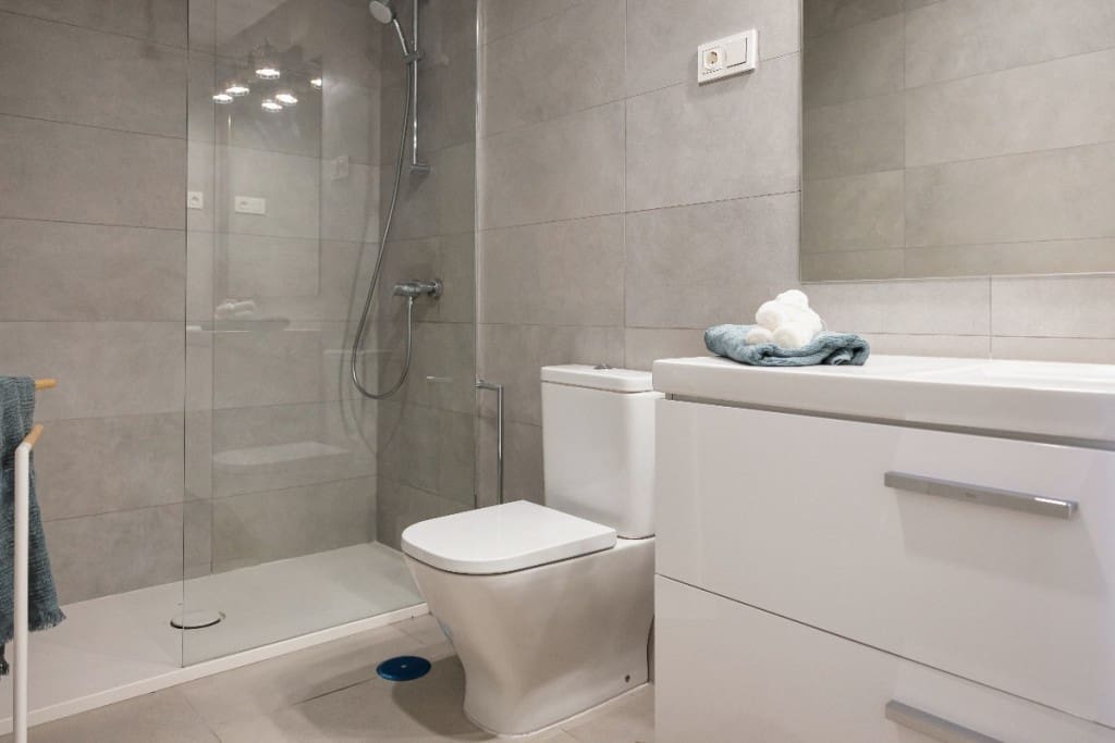 4 bedroom Apartment for sale in Malaga city with pool - € 2,000,000 (Ref: 8584168)