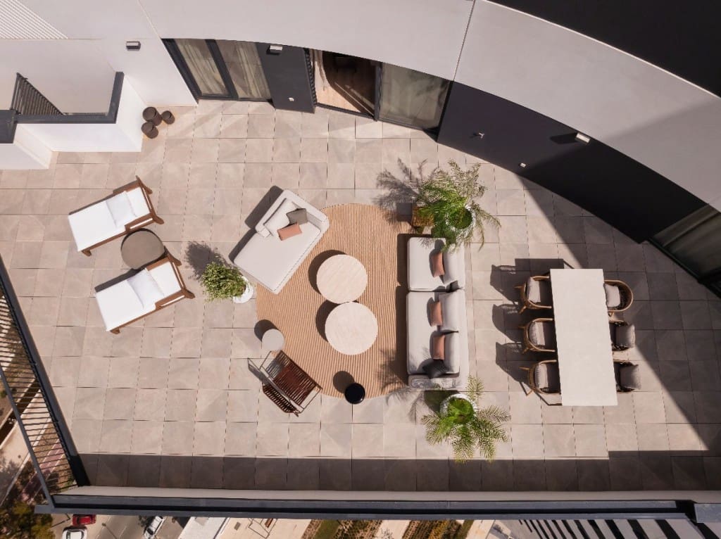 4 bedroom Apartment for sale in Malaga city with pool - € 2,000,000 (Ref: 8584168)