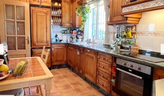 4 bedroom Villa for sale in Mijas - € 480,000 (Ref: 8684534)