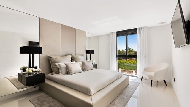 7 chambre Villa/Maison à vendre à Nueva Andalucia, Marbella avec piscine garage - 5 995 000 € (Ref: 8684570)