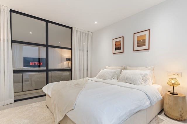 6 sypialnia Willa na sprzedaż w Estepona z basenem garażem - 1 495 000 € (Ref: 8684575)