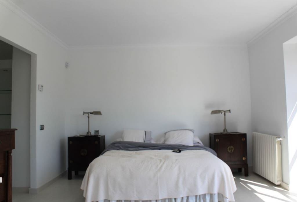 6 bedroom Villa for sale in San Pedro de Alcantara with pool - € 4,900,000 (Ref: 8684612)