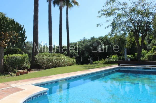 Chalet de 5 habitaciones en Sotogrande, San Roque en venta con piscina - 2.780.000 € (Ref: 8684613)