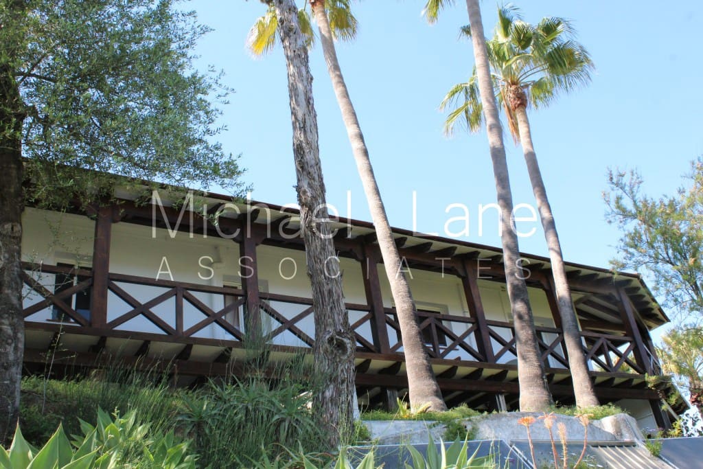 5 soverom Villa til salgs i Sotogrande med svømmebasseng - € 2 780 000 (Ref: 8684613)