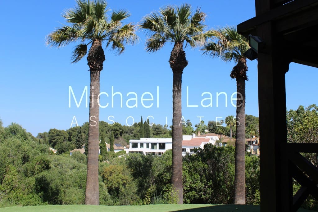 5 soverom Villa til salgs i Sotogrande med svømmebasseng - € 2 780 000 (Ref: 8684613)