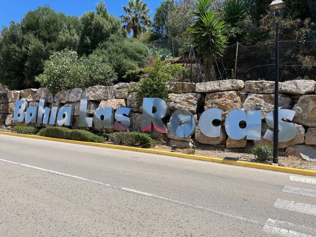 Casa de 3 habitaciones en Manilva en venta con piscina - 465.000 € (Ref: 8684647)