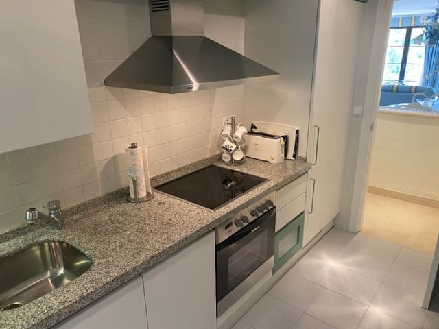 3 camera da letto Appartamento in vendita in Benahavís con piscina garage - 385.000 € (Rif: 8684651)