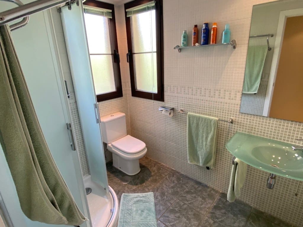 3 camera da letto Appartamento in vendita in Benahavis con piscina garage - 385.000 € (Rif: 8684651)