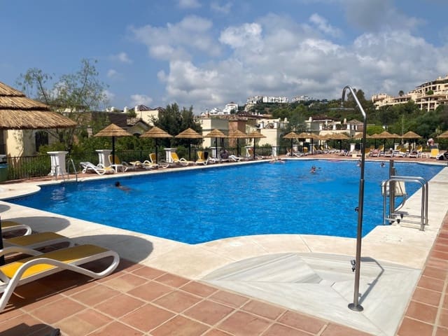 3 camera da letto Appartamento in vendita in Benahavís con piscina garage - 385.000 € (Rif: 8684651)