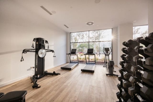 3 sypialnia Penthouse na sprzedaż w Miasto Málaga z basenem - 1 174 000 € (Ref: 8694012)