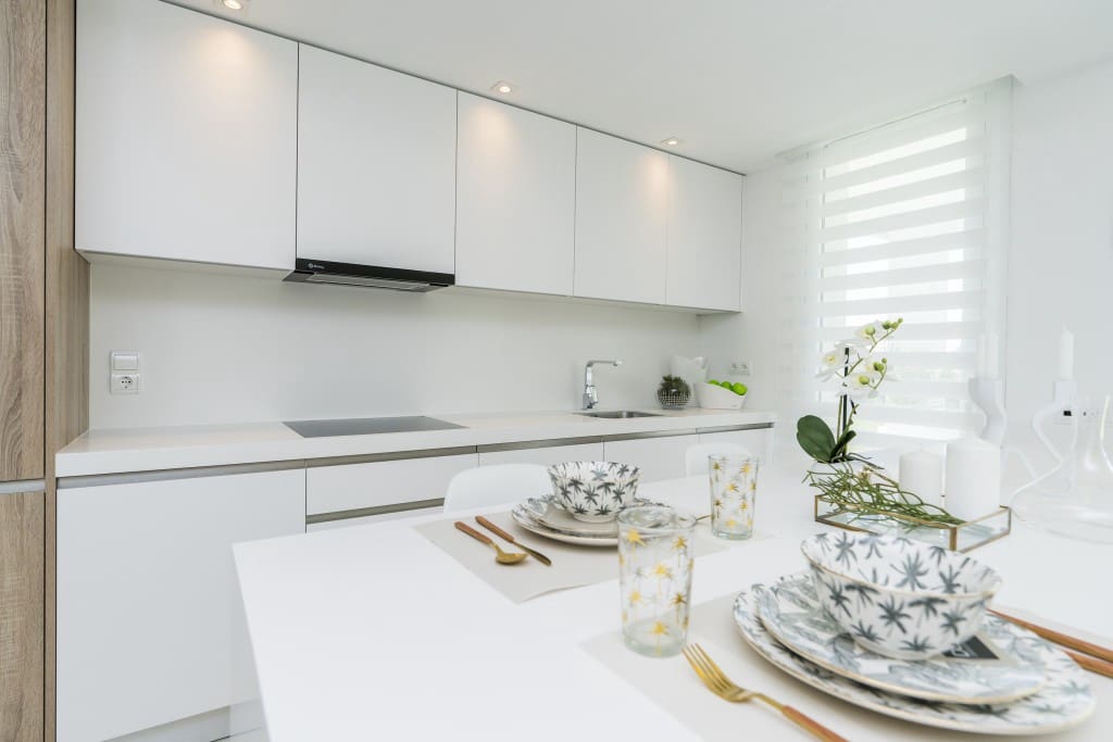 2 soveværelse Lejlighed til salg i San Roque med swimmingpool garage - € 380.000 (Ref: 8713630)