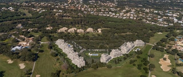 2 chambre Appartement à vendre à San Roque avec piscine garage - 380 000 € (Ref: 8713630)