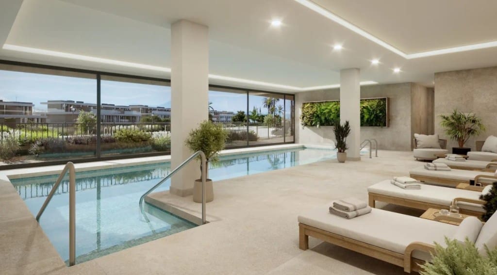 3 sypialnia Apartament na sprzedaż w Estepona z basenem - 573 000 € (Ref: 8750216)