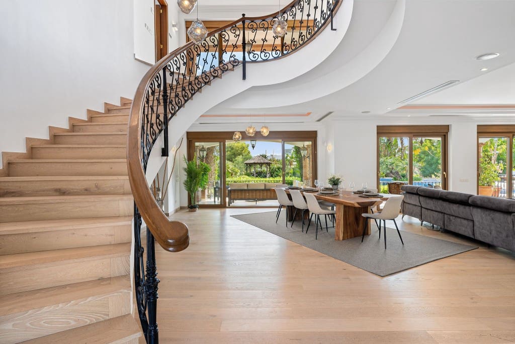 6 quarto Moradia para venda em Benahavis com piscina - 3 499 000 € (Ref: 8755226)