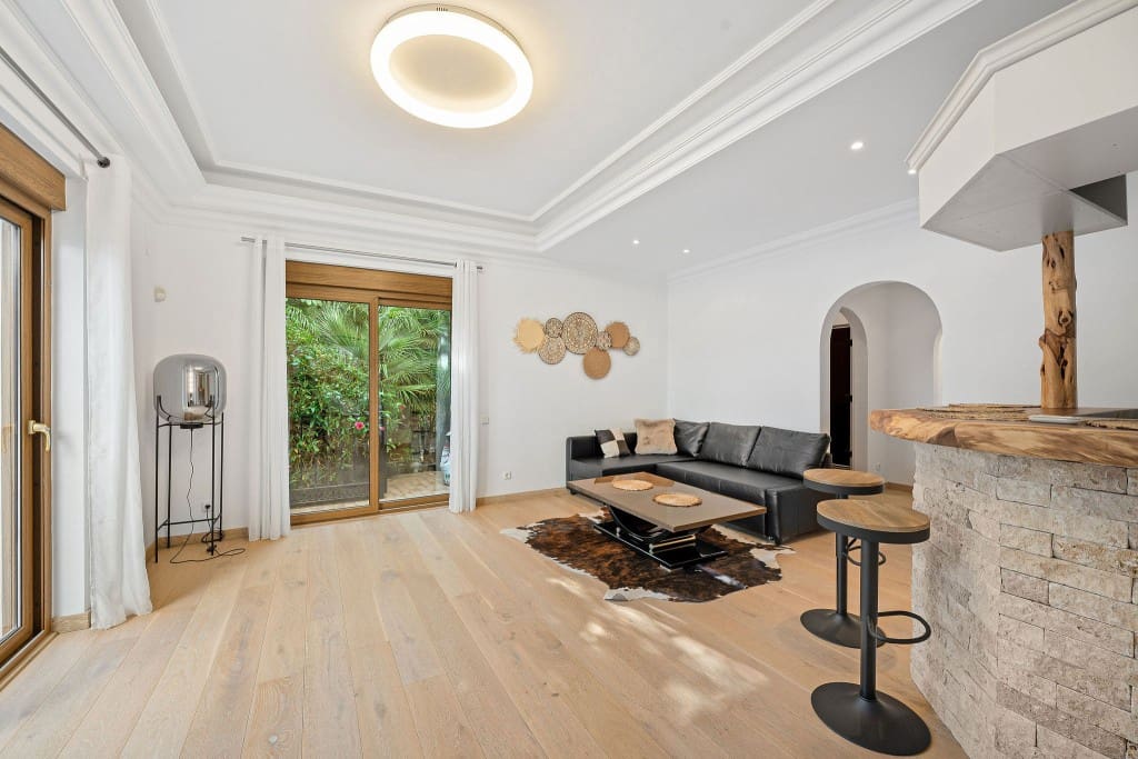 6 quarto Moradia para venda em Benahavis com piscina - 3 499 000 € (Ref: 8755226)