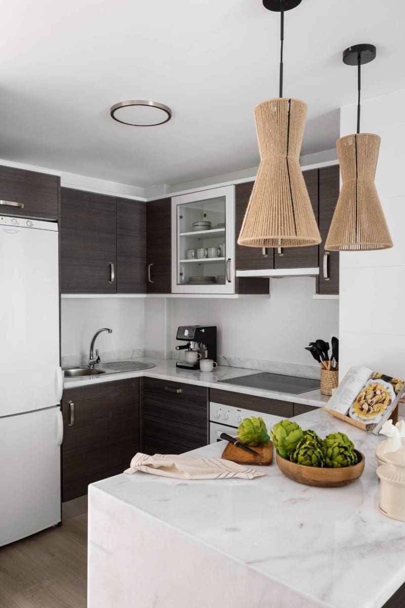 2 soverom Penthouse til salgs i Manilva med svømmebasseng garasje - € 210 000 (Ref: 8875511)