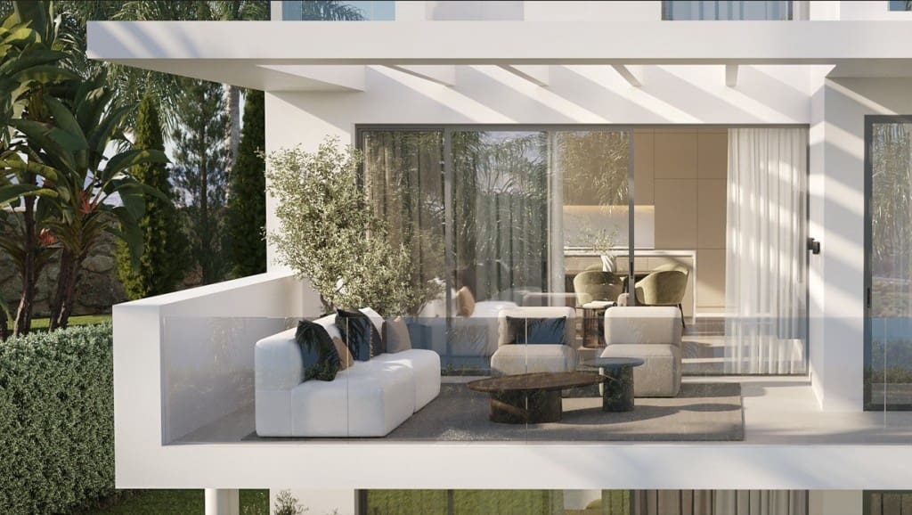 2 bedroom Apartment for sale in Estepona with pool - € 420,000 (Ref: 8879657)