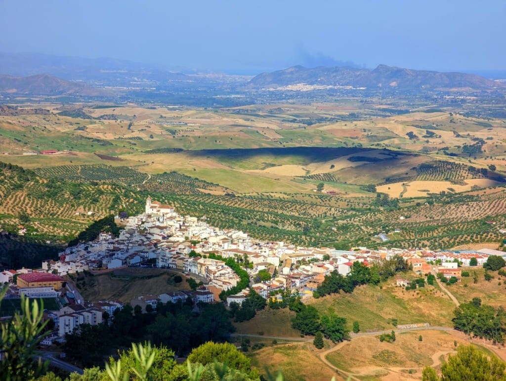 4 sypialnia Finka/Dom wiejski na sprzedaż w Alozaina z basenem - 570 000 € (Ref: 8902917)