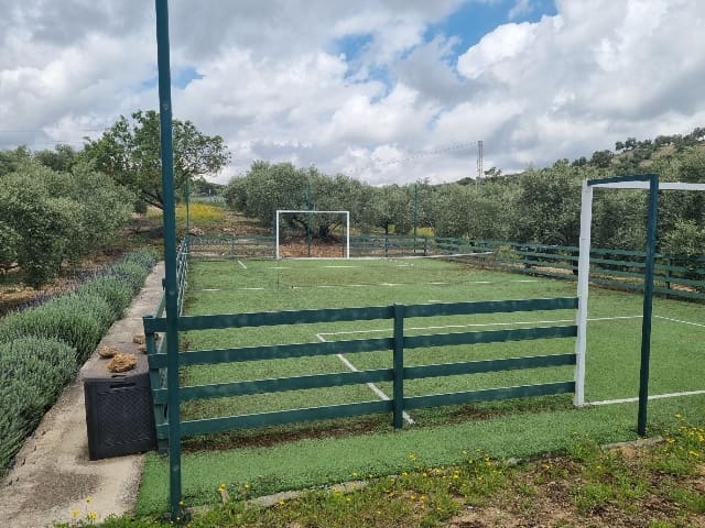 6 soveværelse Finca/Landehus til salg i Antequera med swimmingpool garage - € 545.000 (Ref: 9001015)