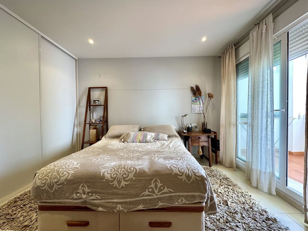 2 sypialnia Penthouse na sprzedaż w Torrequebrada z basenem garażem - 399 990 € (Ref: 9217229)