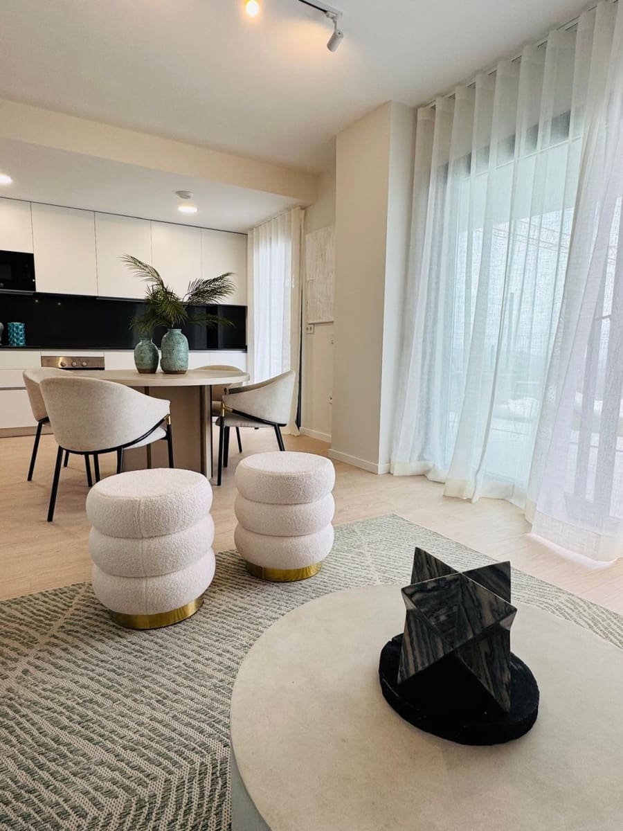 2 slaapkamer Appartement te koop in Rincon de la Victoria met zwembad - € 424.000 (Ref: 9291200)