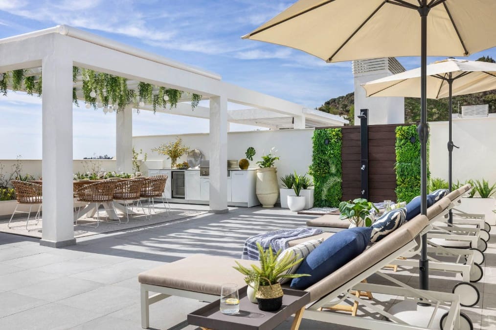 3 sypialnia Penthouse na sprzedaż w Miasto Malaga z basenem - 1 000 000 € (Ref: 9334501)