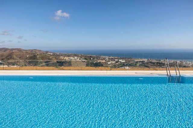 2 soverom Penthouse til salgs i Rincón de la Victoria med svømmebasseng - € 630 000 (Ref: 9398161)