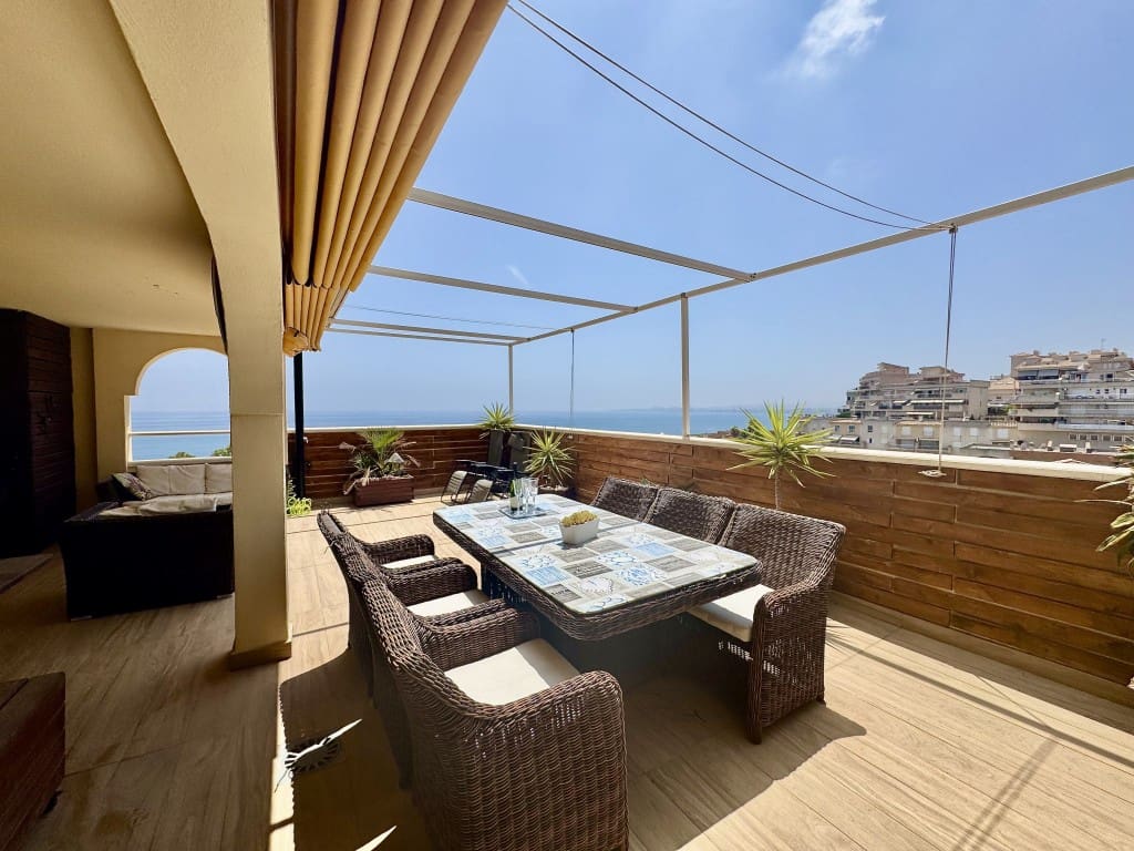 2 bedroom Apartment for sale in Torrequebrada with pool garage - € 360,000 (Ref: 9471114)