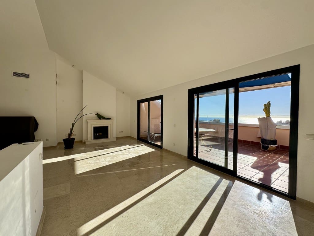 3 camera da letto Attico in vendita in Calahonda con piscina garage - 495.000 € (Rif: 9471115)