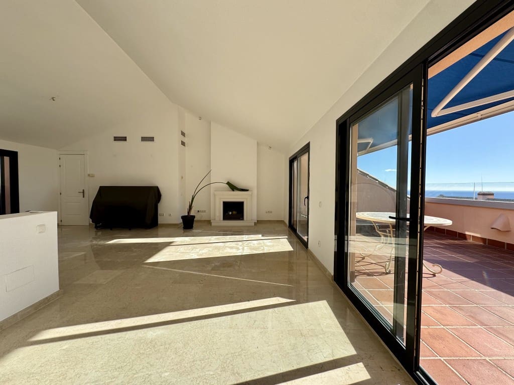 3 camera da letto Attico in vendita in Calahonda con piscina garage - 495.000 € (Rif: 9471115)