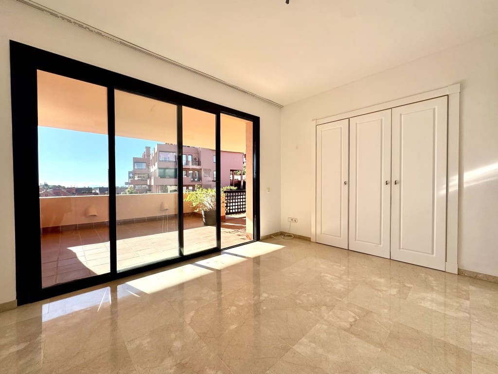 3 camera da letto Attico in vendita in Calahonda con piscina garage - 495.000 € (Rif: 9471115)