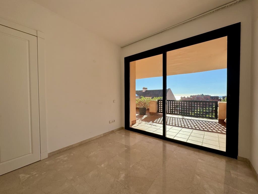 3 camera da letto Attico in vendita in Calahonda con piscina garage - 495.000 € (Rif: 9471115)