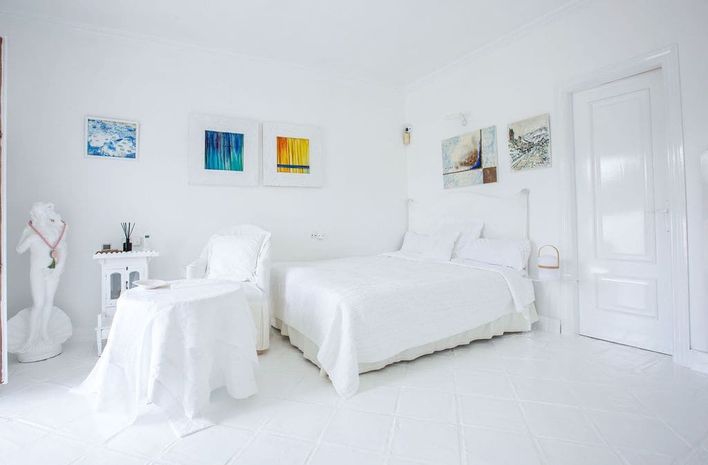 3 sovrum Villa till salu i San Roque med pool - 1 200 000 € (Ref: 9471126)