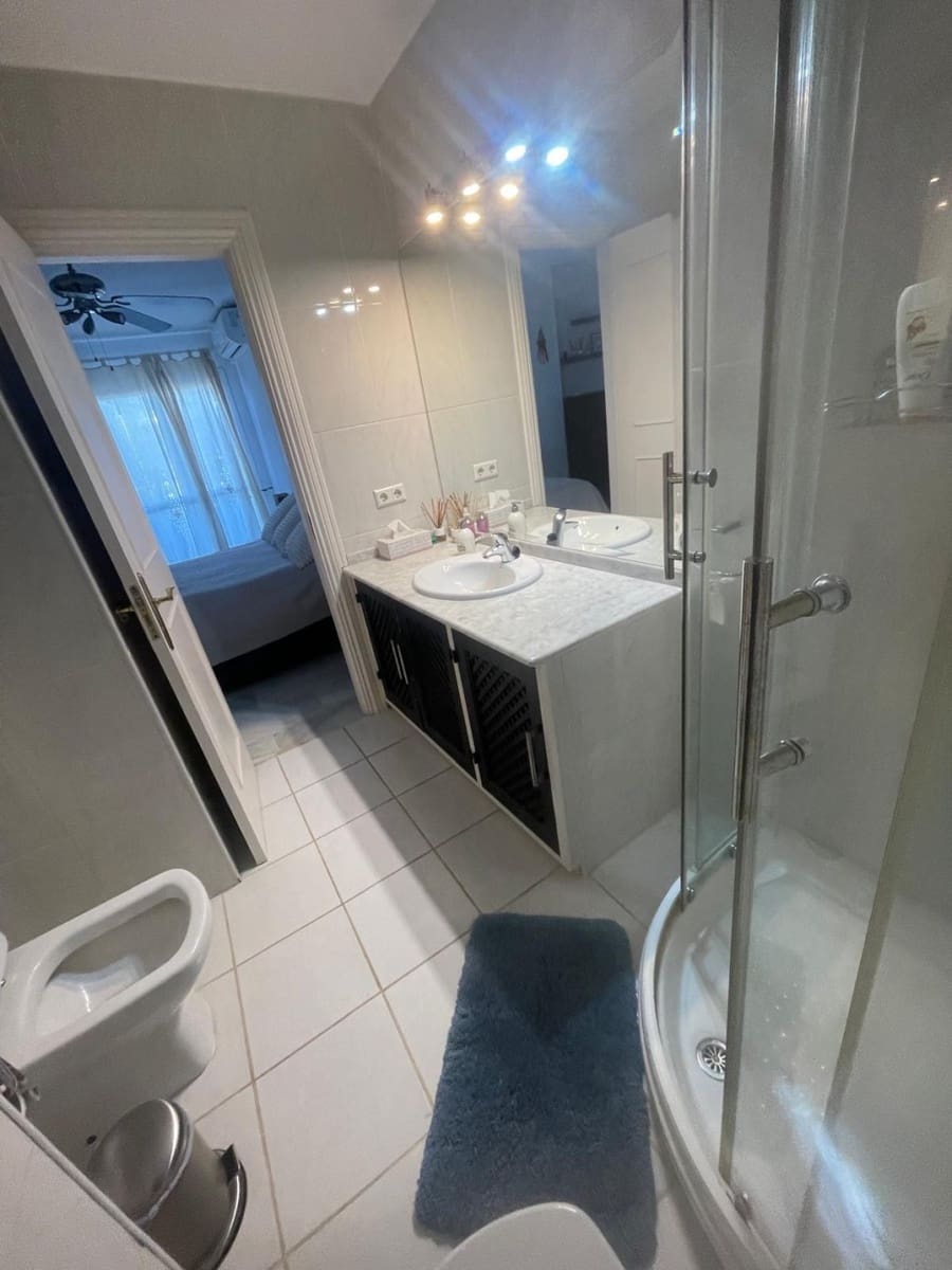 2 makuuhuone Kattohuoneisto myytävänä paikassa Mijas Golf mukana uima-altaan 
autotalli - 295 000 € (Ref: 9575621)