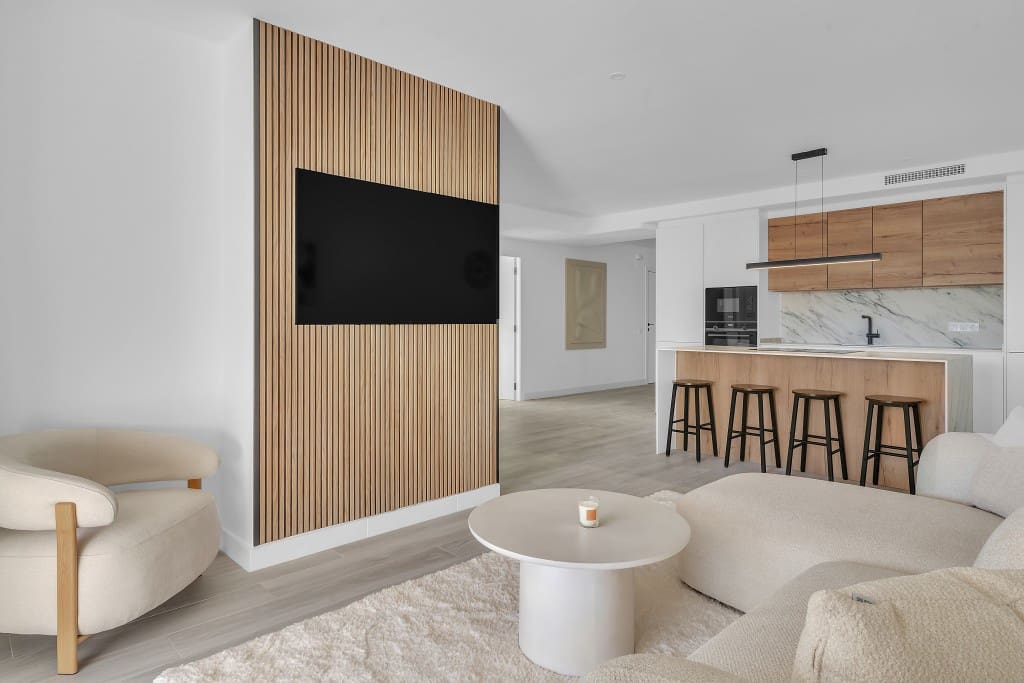 3 quarto Apartamento para venda em Nueva Andalucia com piscina - 695 000 € (Ref: 9575624)