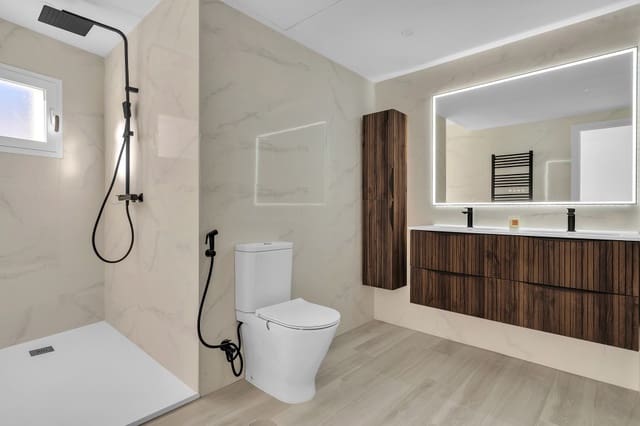 3 quarto Apartamento para venda em Nueva Andalucia, Marbella com piscina - 695 000 € (Ref: 9575624)