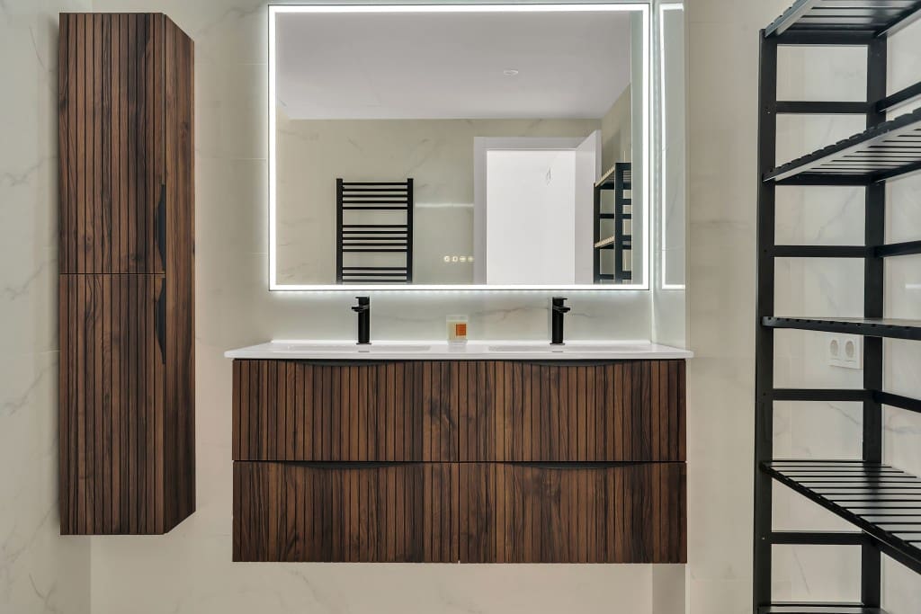 3 quarto Apartamento para venda em Nueva Andalucia com piscina - 695 000 € (Ref: 9575624)